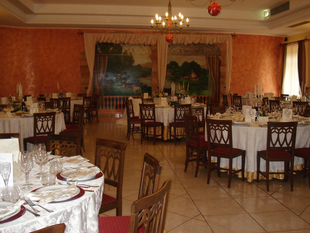 Villaggio Turistico Malibuu 마두리아 외부 사진